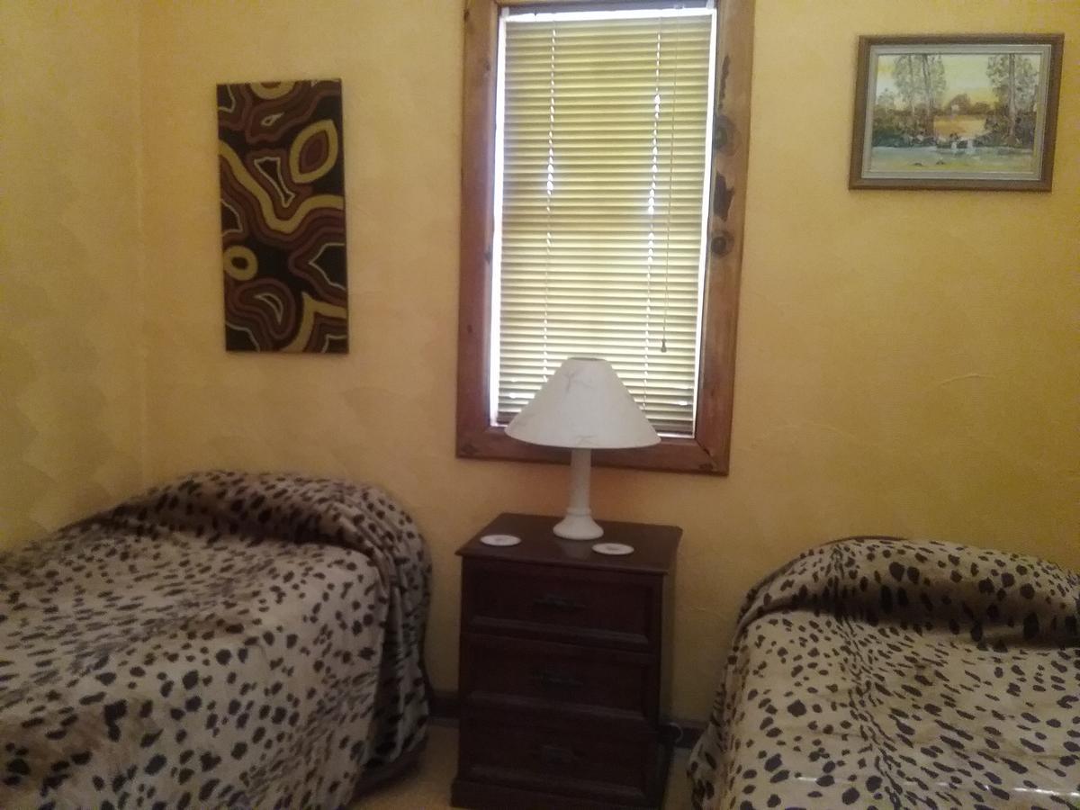 Sonja'S Bed And Breakfast Лайтнинг Ридж Екстериор снимка